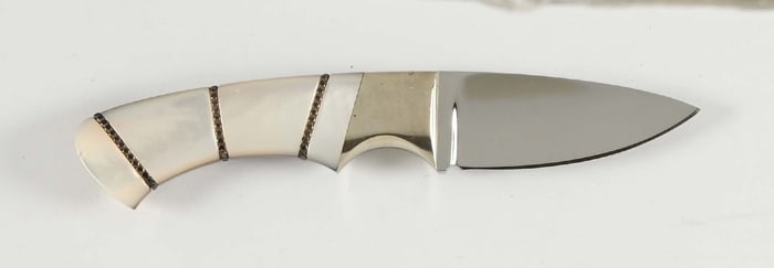 SMALL JIM ENCE MOTHER OF PEARL KNIFE.