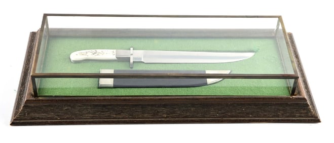 CASED ALAN FORD SCRIMSHAWED BOWIE KNIFE.