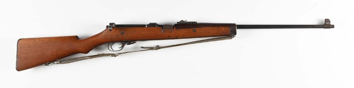 (C) CANADIAN ROSS .303 BRITISH STRAIGHT PULL RIFLE.