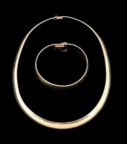 14K GOLD OMEGA NECKLACE WITH MATCHING BRACELET