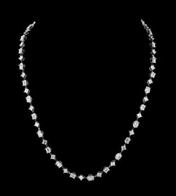 18K WHITE GOLD 17CT DIAMOND NECKLACE