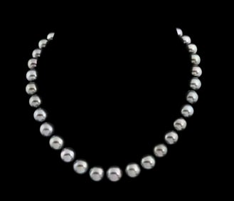 CULTURED PEARL STRAND NECKLACE