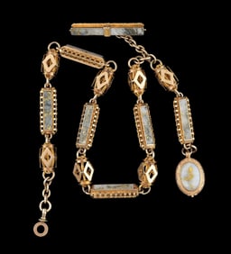 ANTIQUE GOLD QUARTZ POCKET WATCH CHAIN W/ LOCKET FOB