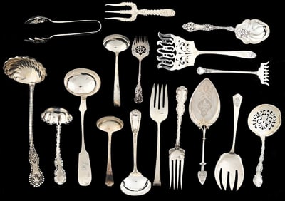 A GROUP OF AMERICAN STERLING FLATWARE