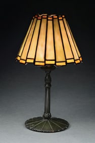 DUFFNER & KIMBERLY LEADED GLASS BOUDOIR LAMP