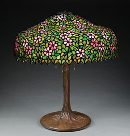 MONUMENTAL 20TH CENTURY LEADED GLASS TABLE LAMP