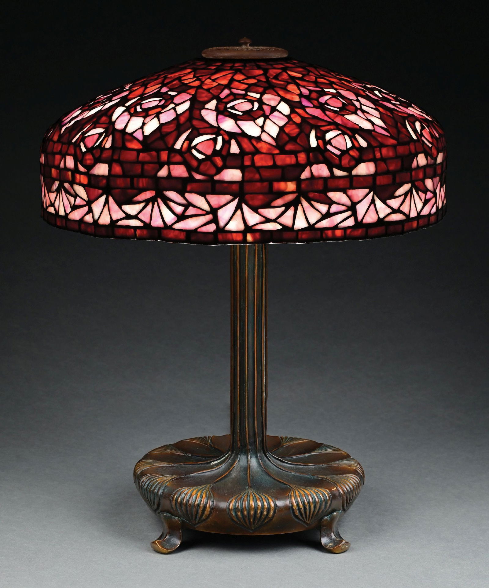 20TH CENTURY PURPLE LEADED GLASS TABLE LAMP (1 of 10)