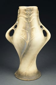 AMPHORA PAUL DACHSEL DESIGNED 2-HANDLED STYLIZED ORGANIC LEAF VASE
