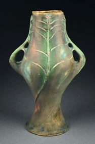 AMPHORA PAUL DACHSEL DESIGNED 2-HANDLED STYLIZED ORGANIC LEAF VASE