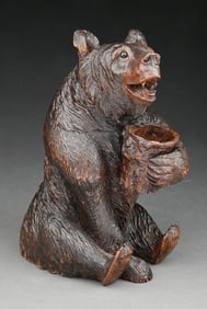 HAND CARVED BLACK FOREST BEAR HUMIDOR WITH GLASS EYES