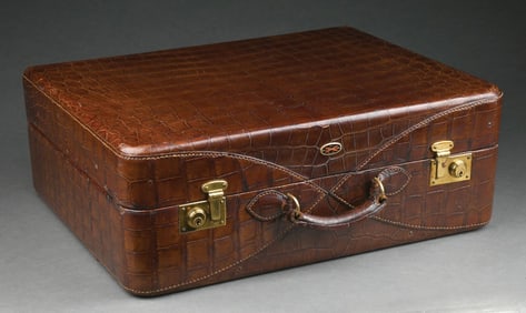VINTAGE HARTMANN PROPELLER ALLIGATOR SUITCASE