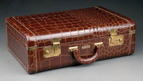 VINTAGE REDARROW BROWN LEATHER SUITCASE