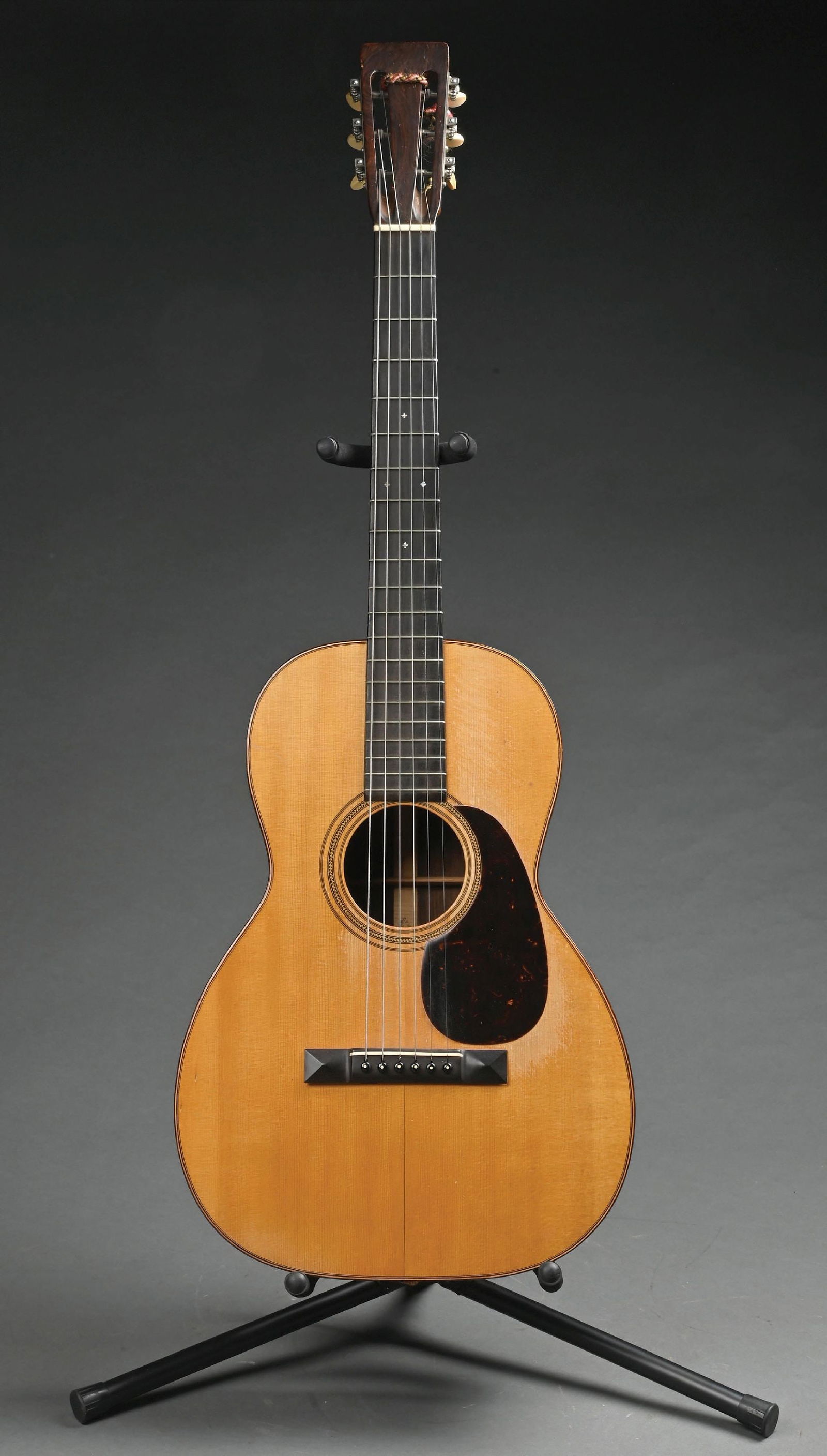 1927 MARTIN 0-21 PRE-WAR STEEL STRING ACOUSTIC GUITAR WITH CASE (1 of 10)