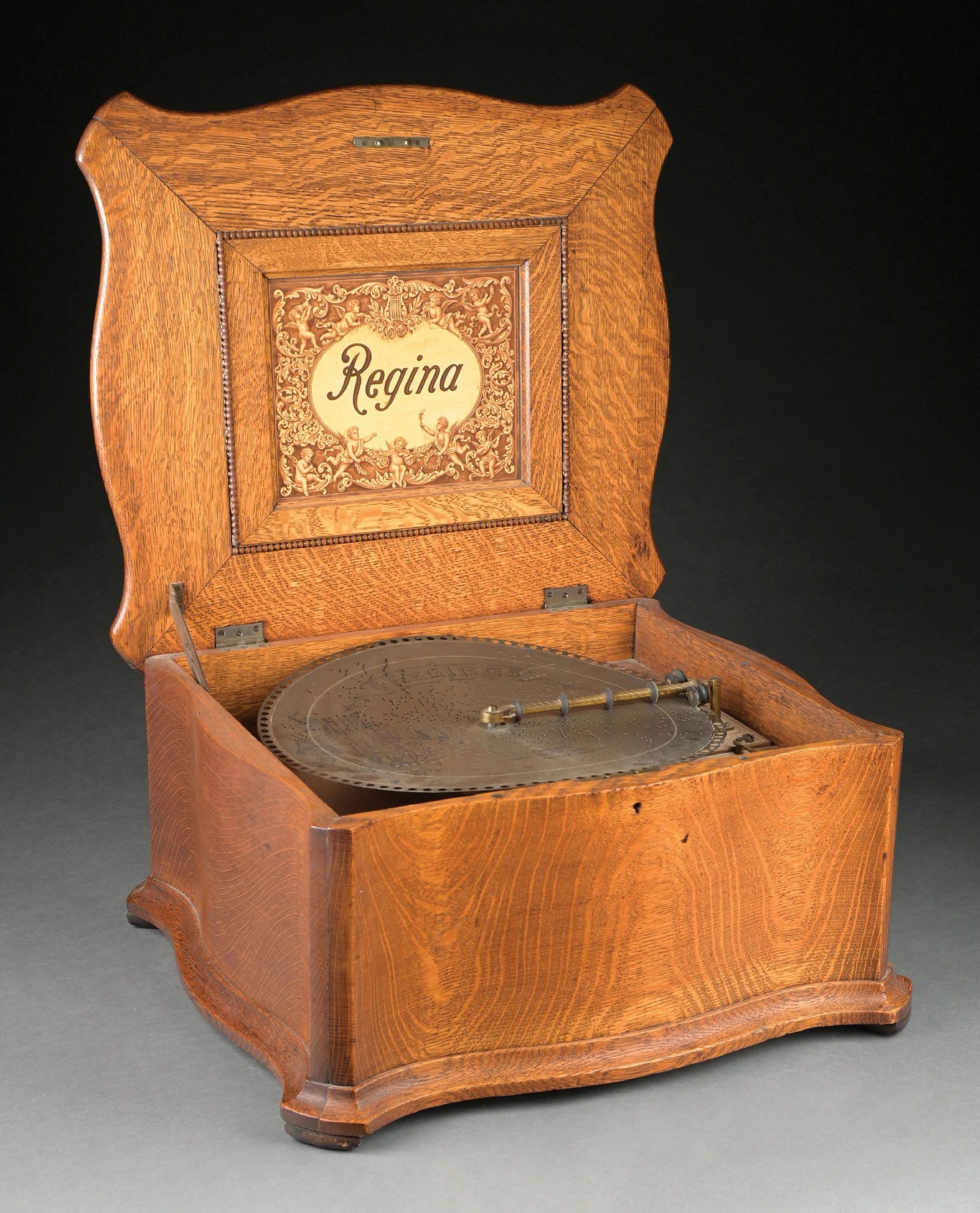 REGINA MUSIC BOX (1 of 8)