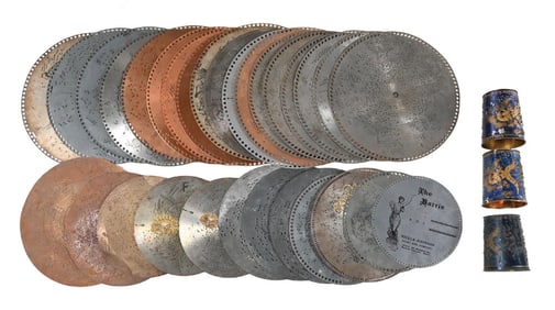 LARGE LOT OF VARIOUS-SIZED MUSIC BOX DISCS