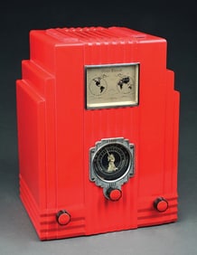 AIR KING MODEL 52 PLASKON RADIIO IN RED