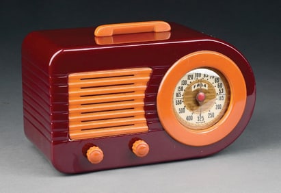 FADA MODEL 1000 CATALIN RADIO IN BURGANDY & YELLOW