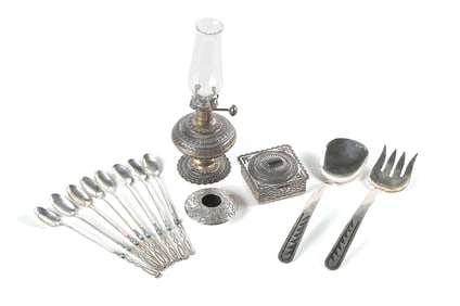 LOT OF DECORATIVE SOUTHWEST STERLING SILVER