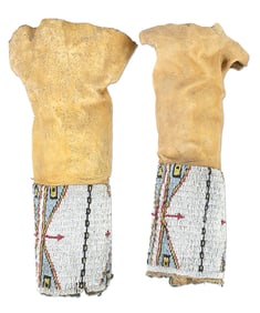 LAKOTA BEADED WOMAN LEGGINGS