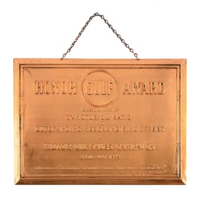 GULF MOTOR OIL 1938 SALES AWARD PLAQUE W/ HANGING CHAIN
