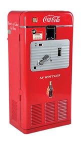 VMC-27 10¢ DRINK COCA-COLA VENDING MACHINE