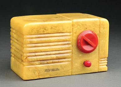 RCA VICTOR "LITTLE NIPPER" 9 TX CATALIN RADIO YELLOW WITH RED TRIM