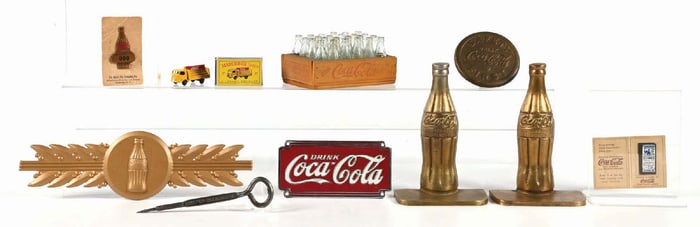 COLLECTION OF 10 VARIOUS COCA-COLA ADVERTISING ITEMS