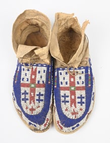 ARAPAHO BEADED MOCCASINS