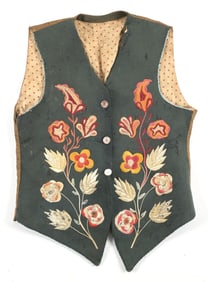 FLORAL EMBROIDERED FABRIC VEST