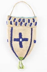 CHILDREN'S BEADED TULIP BAG