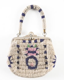 NATIVE AMERICAN BEADED PURSE