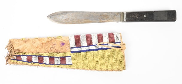 PLAINS BEADED SQUARE DESIGN KNIFE SHEATH