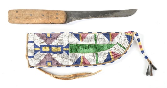 WHITE GEOMETRIC PATTERNED KNIFE SHEATH