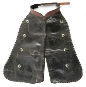 DARK LEATHER BATWING CHAPS