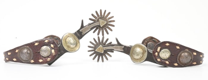 CROCKETT ARROW SHANK SPURS WITH SPOTTED LEATHER STRAPS