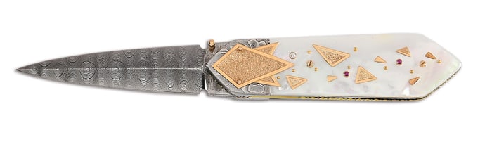 VAN BARNETT COMET CUSTOM FOLDER FEATURED IN "THE ART OF KNIVES OF VAN BARNETT & DELLANA.