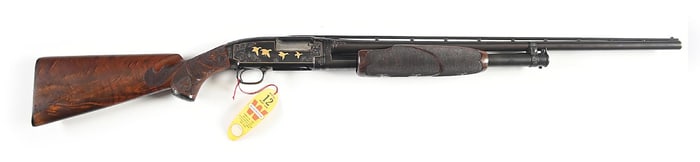 (C) JOHN KUSMIT FACTORY ENGRAVED AND GOLD INLAID PIGEON GRADE WINCHESTER MODEL 12 28 GAUGE SLIDE