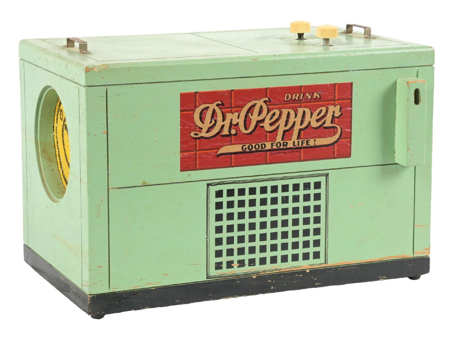 RARE DR. PEPPER GENERAL ELECTRIC ADVERTISING COOLER RADIO. (1 of 4)