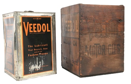 VEEDOL MOTOR OILS 5 GALLON SQUARE CAN W/ ORIGINAL WOOD CRATE.