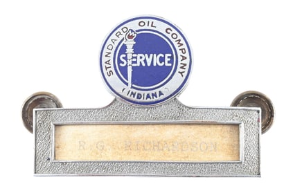 RARE STANDARD OIL COMPANY OF INDIANA CLOISONNE SERVICE STATION ATTENDANT NAME BADGE.