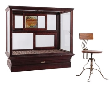 GENERAL STORE TOBACCO SHOWCASE