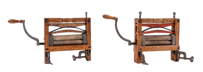 PAIR OF LOVELL MANUFACTURING CO. SALESMAN SAMPLE WASHTUB WRINGERS