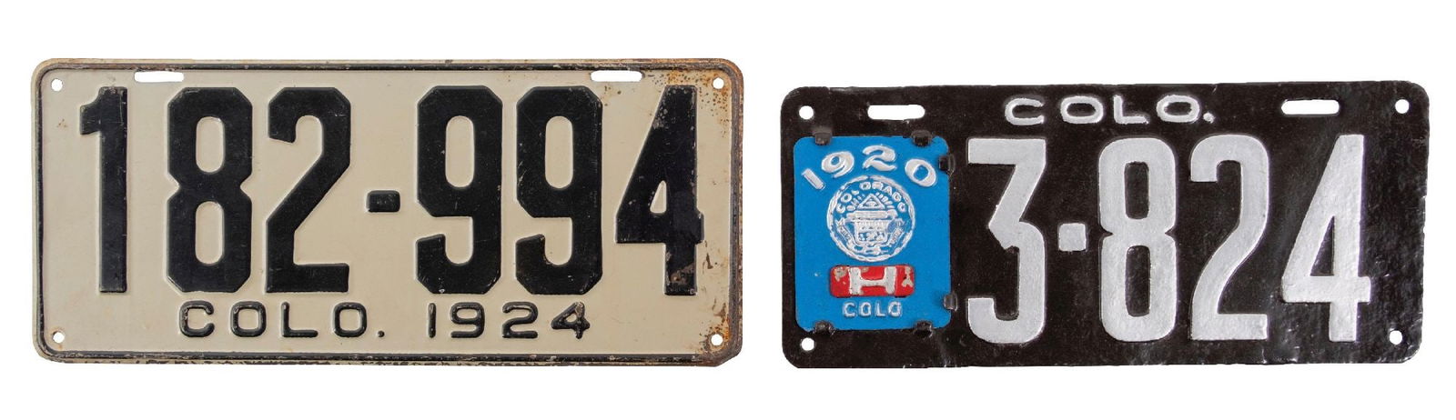 PAIR OF COLORADO LICENSE PLATES (1 of 2)