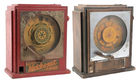 PAIR OF 1¢ MATCH-A-PAK CIGARETTES & 5¢ GARDEN CITY PAIR-IT GUM TRADE STIMULATORS