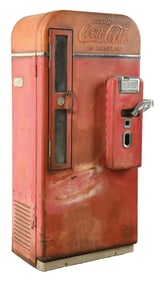 10¢ VENDO CO. MODEL 81 COKE MACHINE