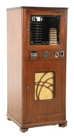 RARE J.P. SEEBURG CORP. SELECTOPHONE JUKEBOX WITH GAMBLING FEATURE