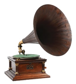 VICTOR TALKING MACHINE CO. PHONOGRAPH TYPE VI SERIAL 11943