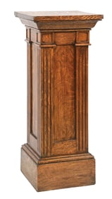 OAK COIN-OPERATED MACHINE STAND