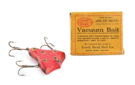 RED SPOTTED SOUTH BEND VACUUM BAIT
