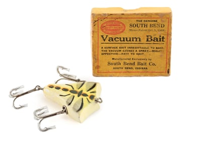 BOXED SOUTH BEND VACUUM BAIT IN DRAGON FLY
